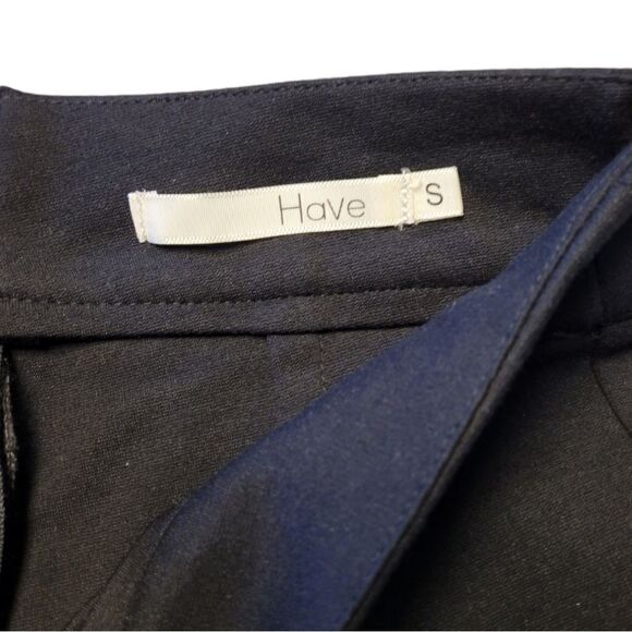 Classy Black Slim Fit Pants with Zipper in the Back - Picture 8 of 9